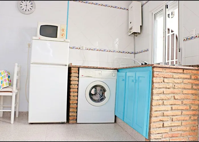 Cerca De La Playa De Conil *