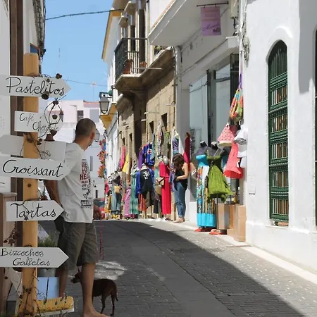 Cerca De La Playa De Conil